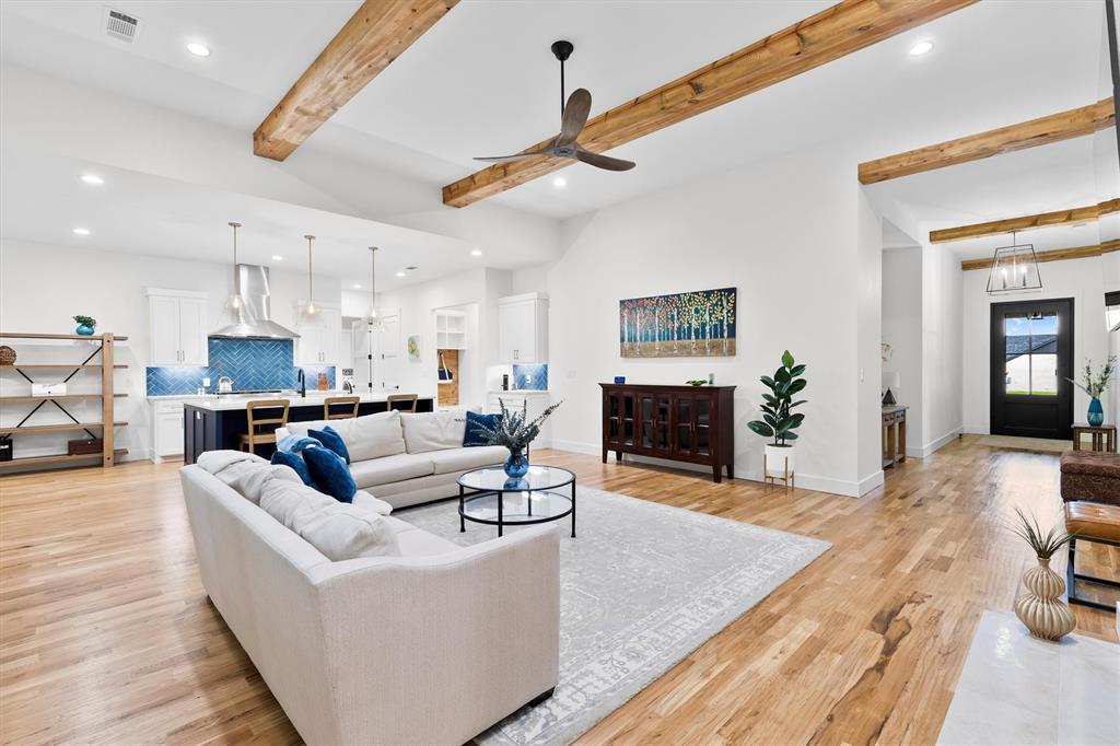 1206 Whisper Rock Drive