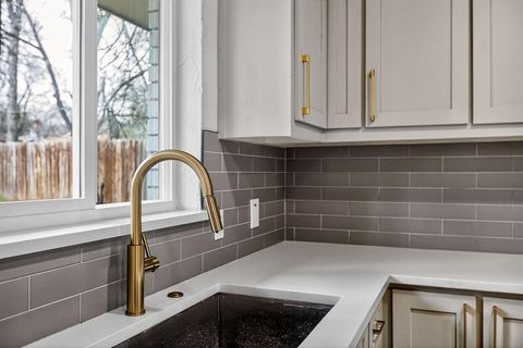 Tiny photo for 4313 Wren Haven Drive, Lakeside, TX 76135 (MLS # 21200077)