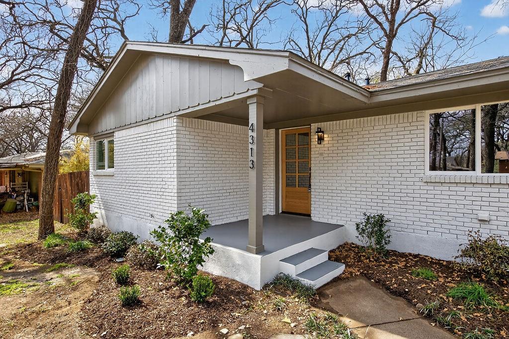 4313 Wren Haven Drive