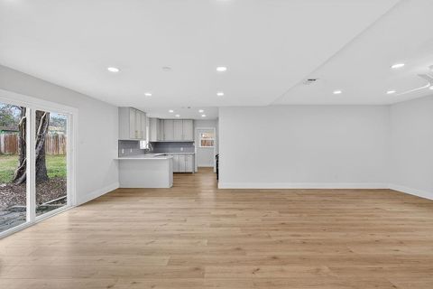 Tiny photo for 4313 Wren Haven Drive, Lakeside, TX 76135 (MLS # 21200077)