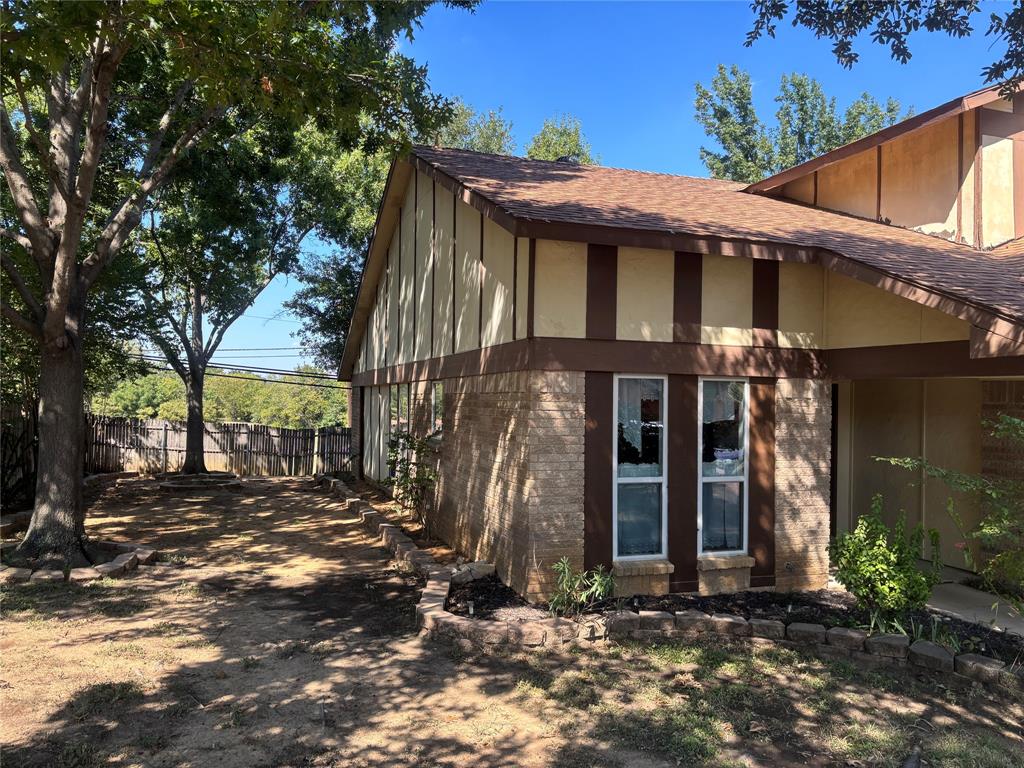 3709 Ravenhill Lane
