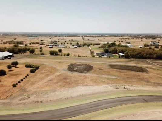 725 ROLLING ACRES DR, PONDER, TX 76259 - Image d307a1c8deda2f9fd207a5ddc04f14d9/3792673884