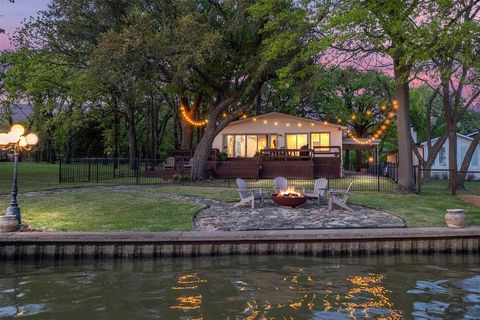 123 Autumn Wood Trail Gun Barrel City TX 75156