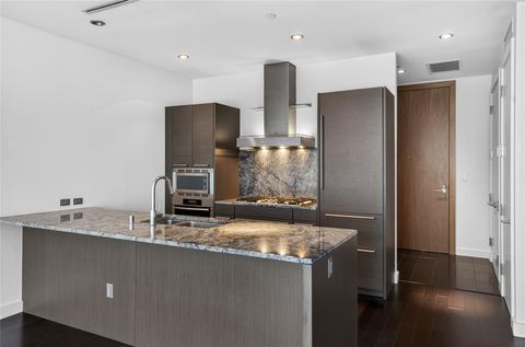 Photo of 2900 Mckinnon Street #403, Dallas, TX 75201 (MLS # 21215170)