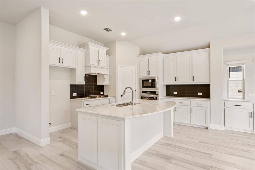 Devonshire Classic 60-65 - Residential
