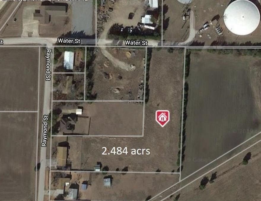 *** Builders welcome. *** 2.484 acres Zoned Commercial. *** Survey and site plan is available. *** Will be an ideal investment for the growing expansion along Hwy 380 and Hwy 78. Zoned Commercial ideal location for self storage facility. *** If buyer has delayed building plans buyer can rent existing 3 Bed house at property for passive income.
