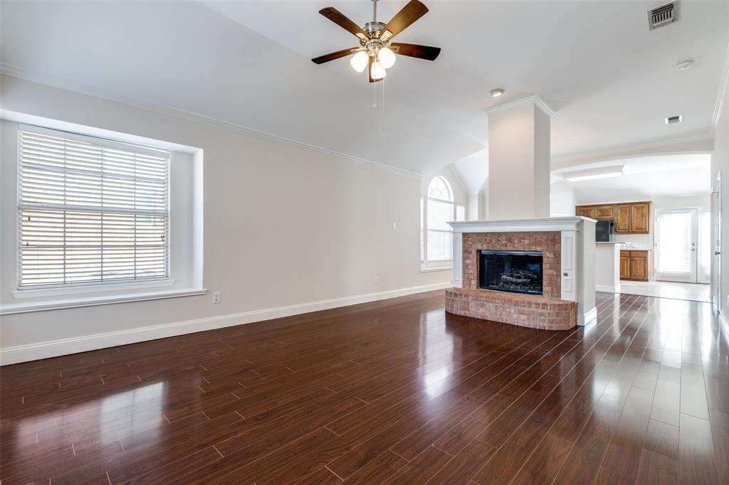 1328 Hillcrest Drive