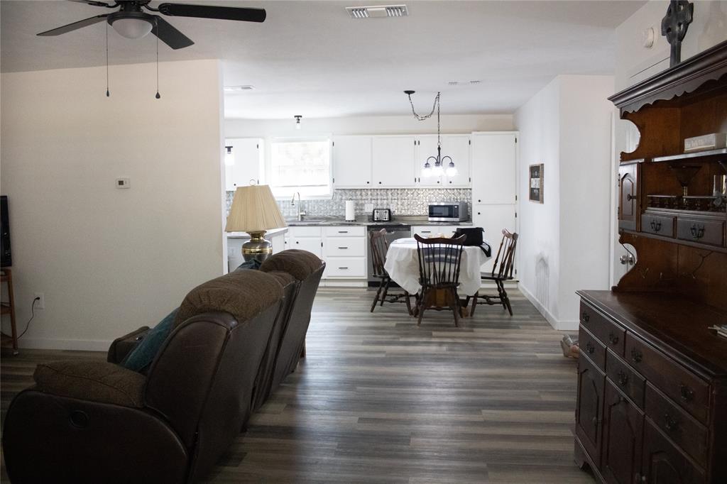 Clear Lakes, Zone 2 - Residential