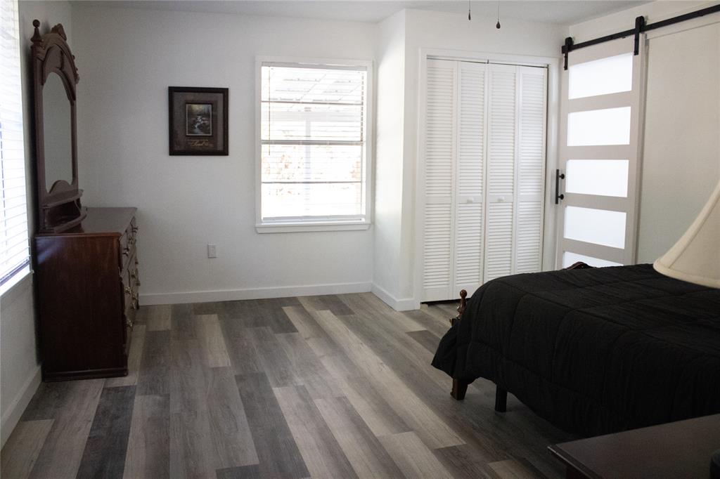 Clear Lakes, Zone 2 - Residential