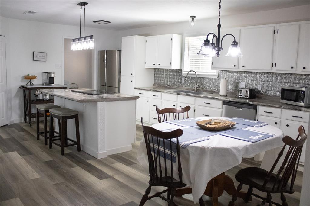 Clear Lakes, Zone 2 - Residential