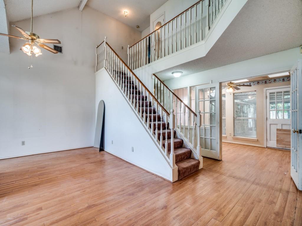 5909 Covington Drive