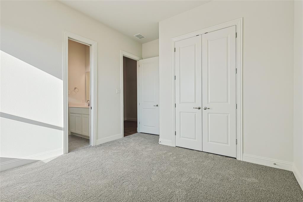 Ridge Crossing - Residential