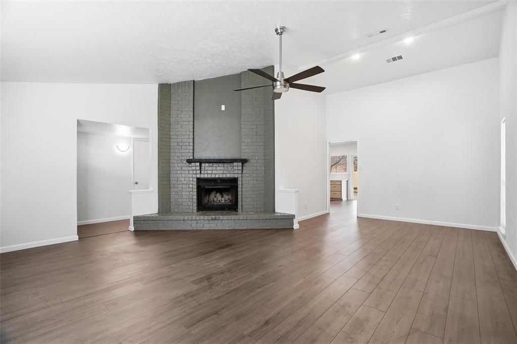 3840 Seven Gables Street