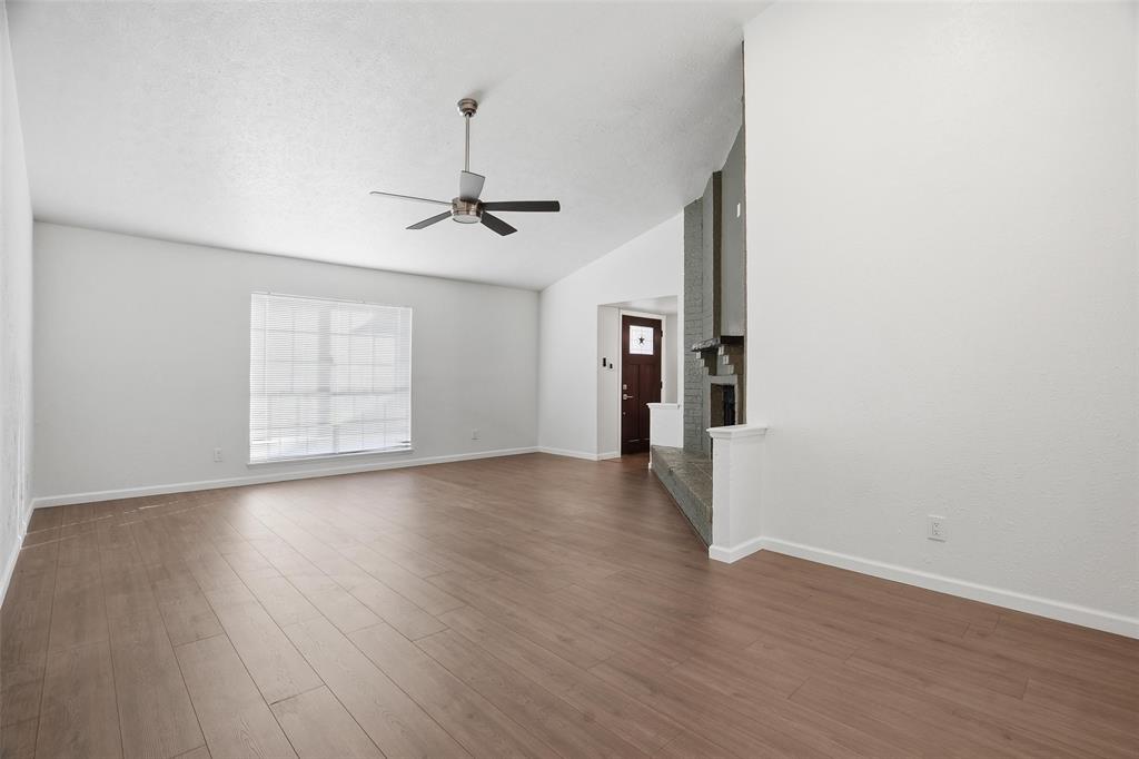 3840 Seven Gables Street