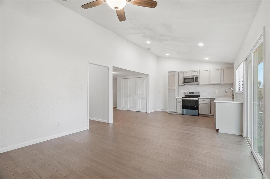 3840 Seven Gables Street