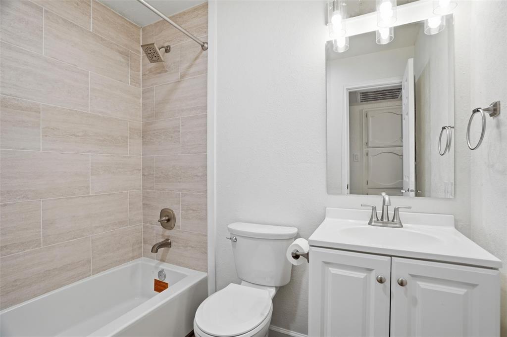 Parkwood East - Residential