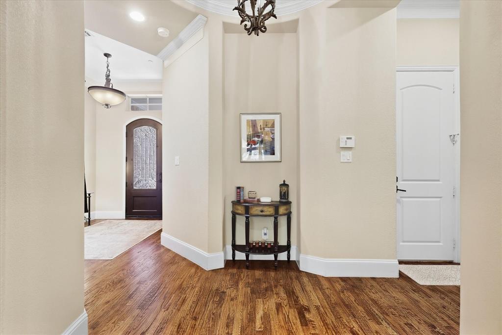 2809 Creekway Drive