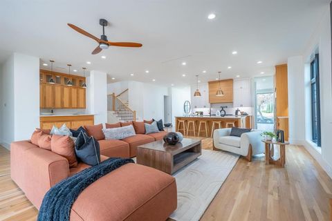 Photo of 6988 Bob O Link Drive, Dallas, TX 75214 (MLS # 21120954)