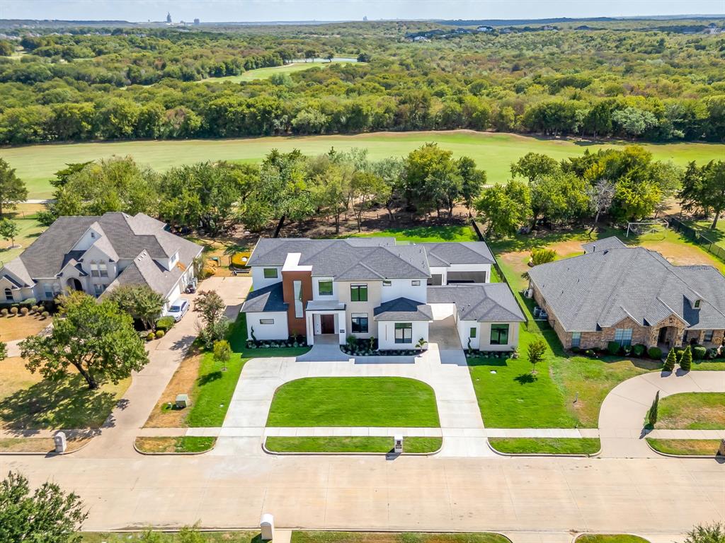 1024 Parview Circle