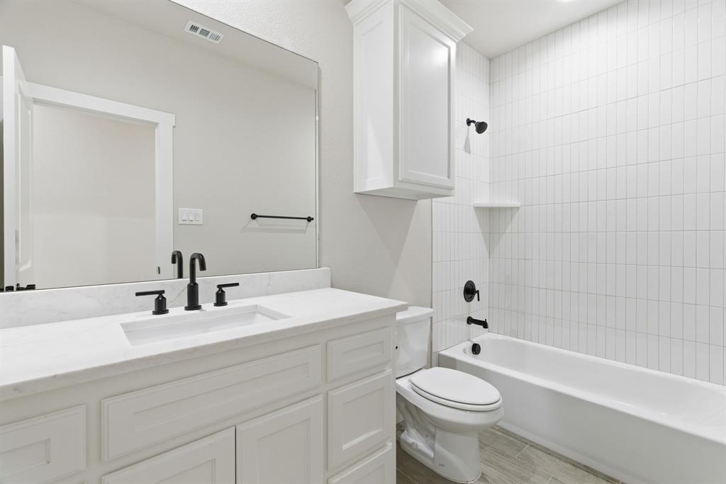 Runaway Bay - Residential