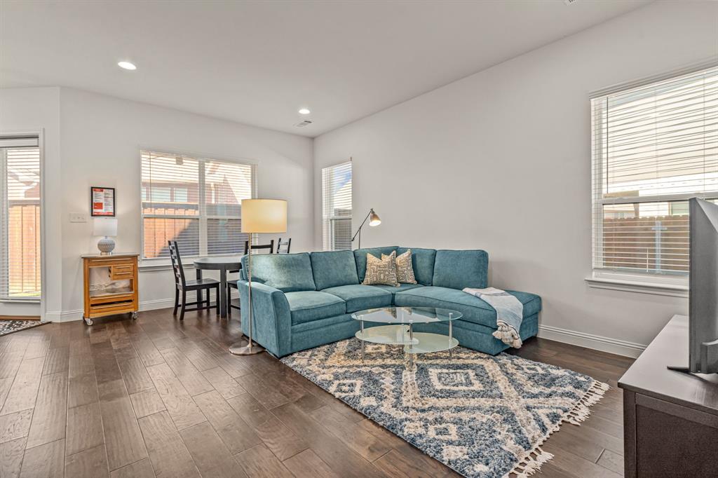 Oakbend Condo Bldg 10 - Residential