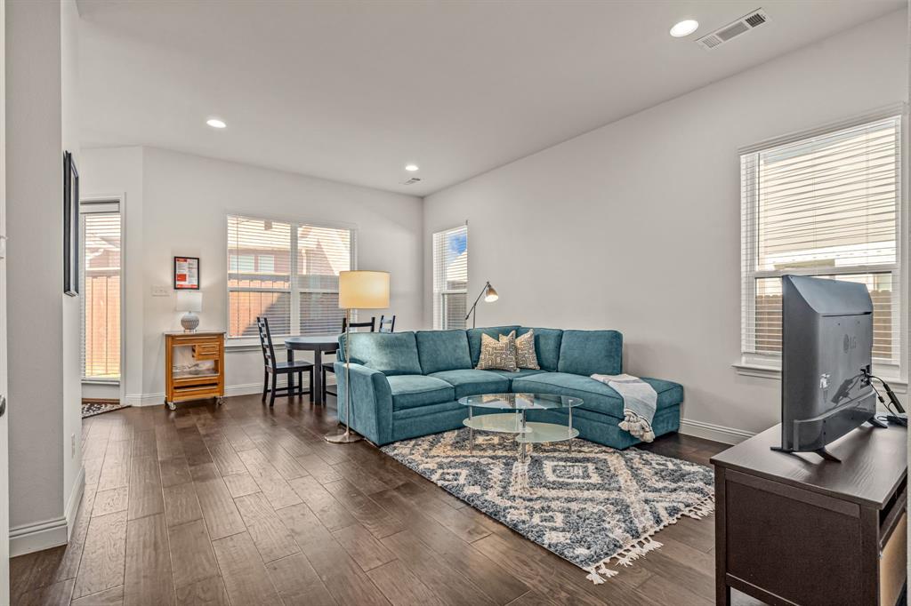 6324 Oakbend Circle
