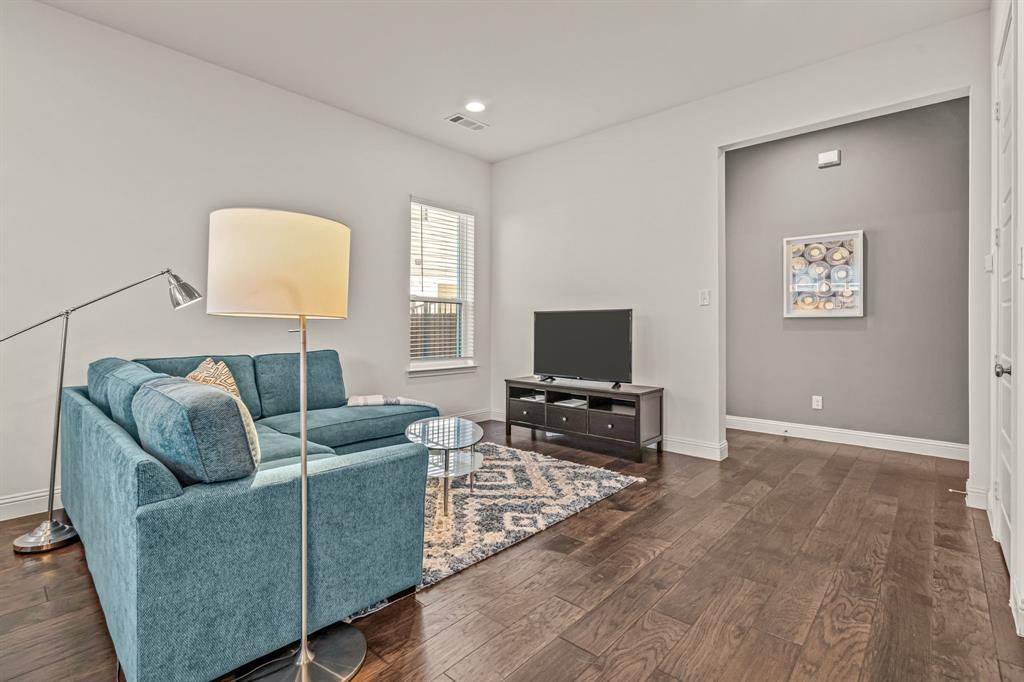 6324 Oakbend Circle