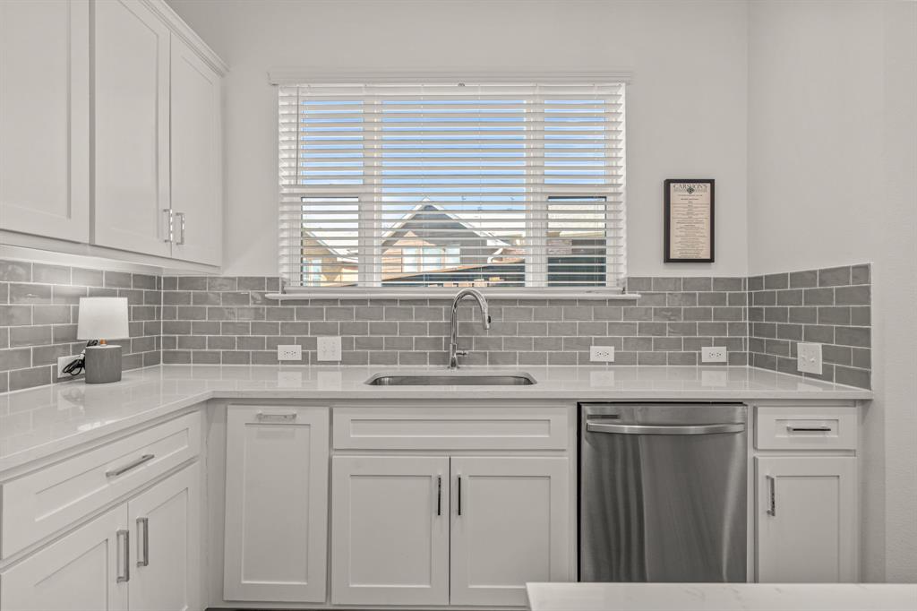 Oakbend Condo Bldg 10 - Residential