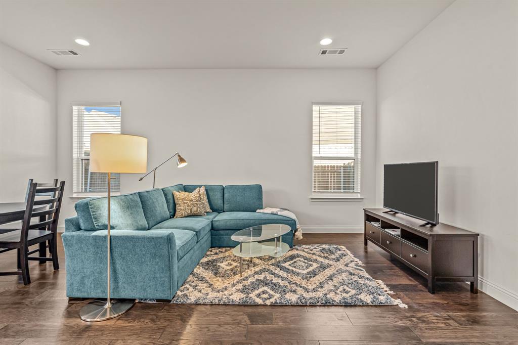 Oakbend Condo Bldg 10 - Residential