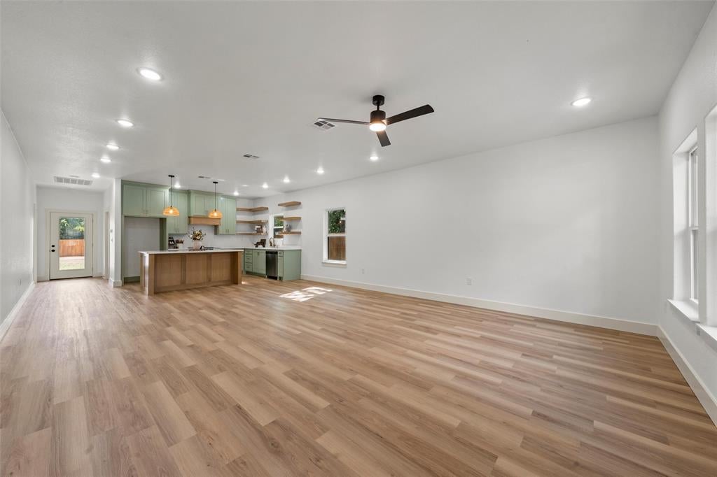 1115 Campbelton