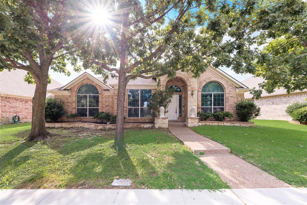 608 Regency Trail