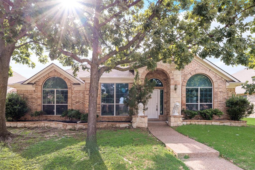 608 Regency Trail