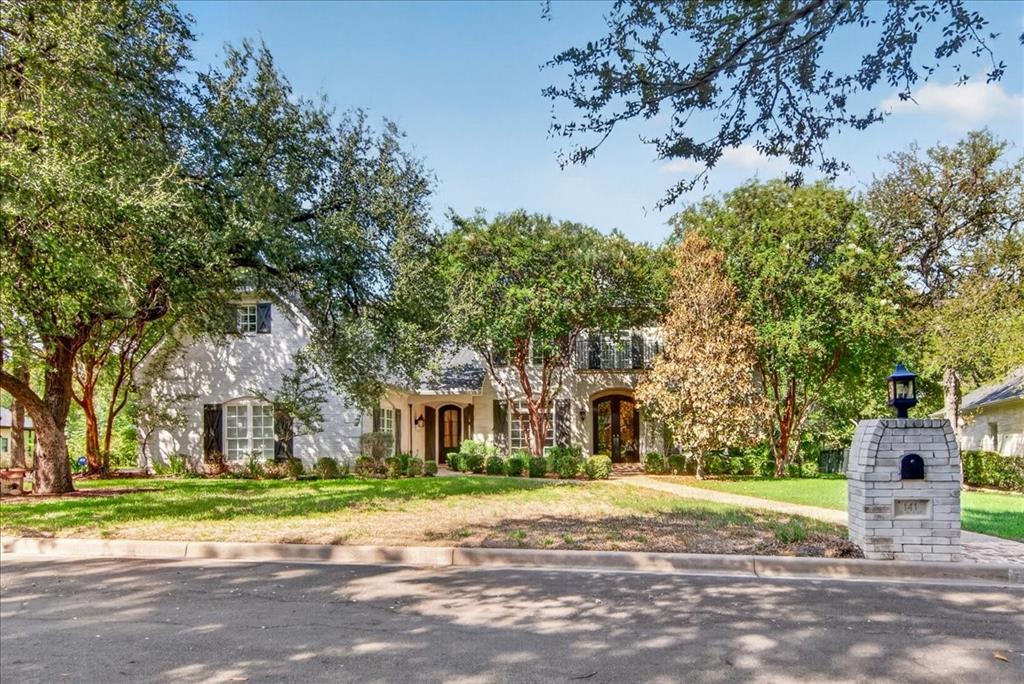 141 Shady Trail