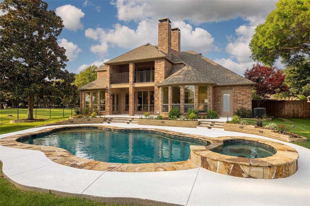 1505 Woodhaven Drive