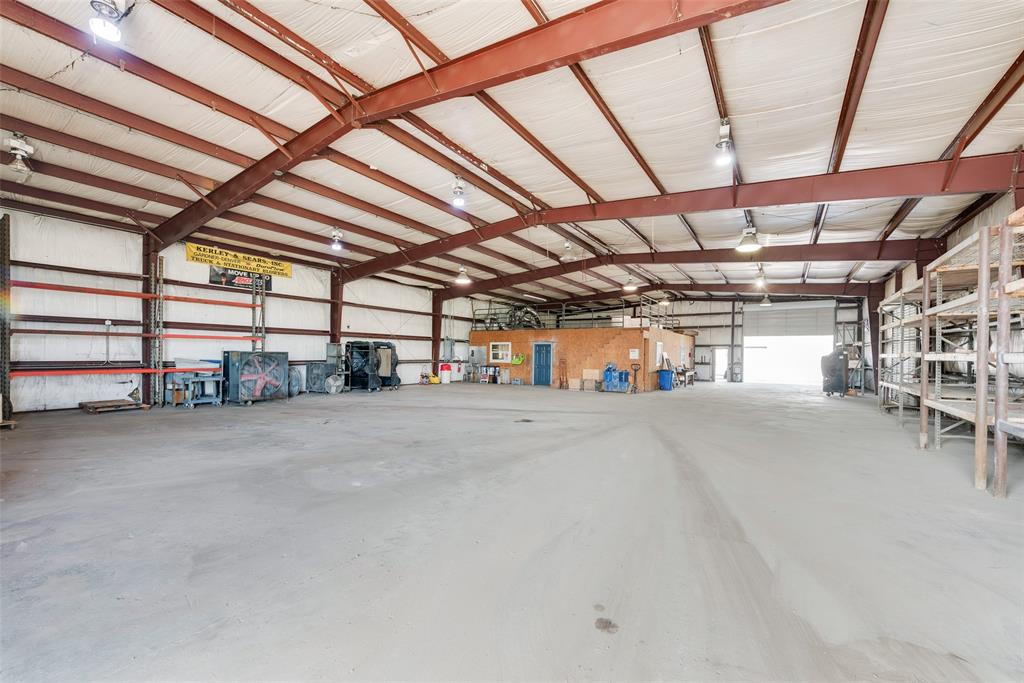 J Chamlee - Commercial Sale