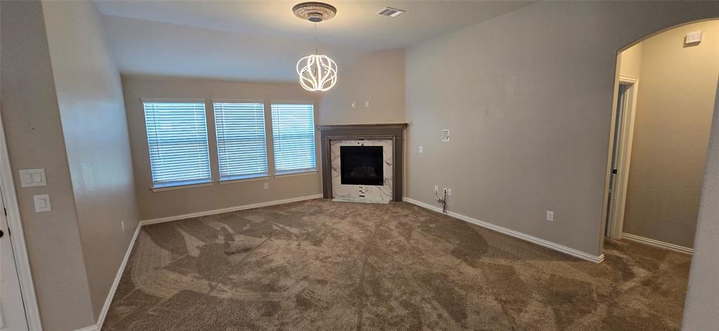 2516 Linwood Drive