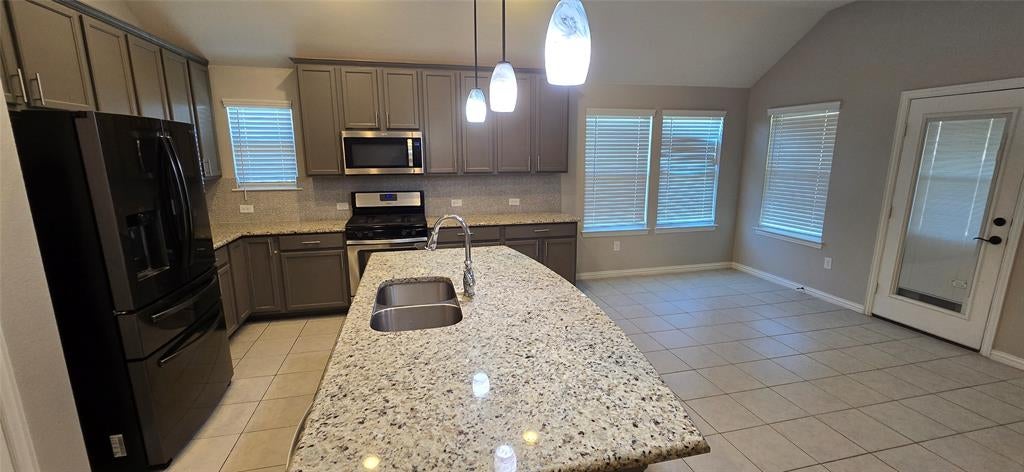 2516 Linwood Drive