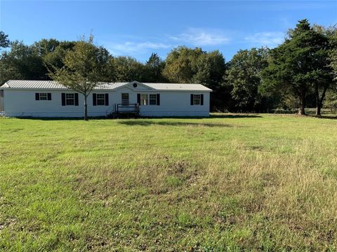 1310 Timber Creek Kemp TX 75143