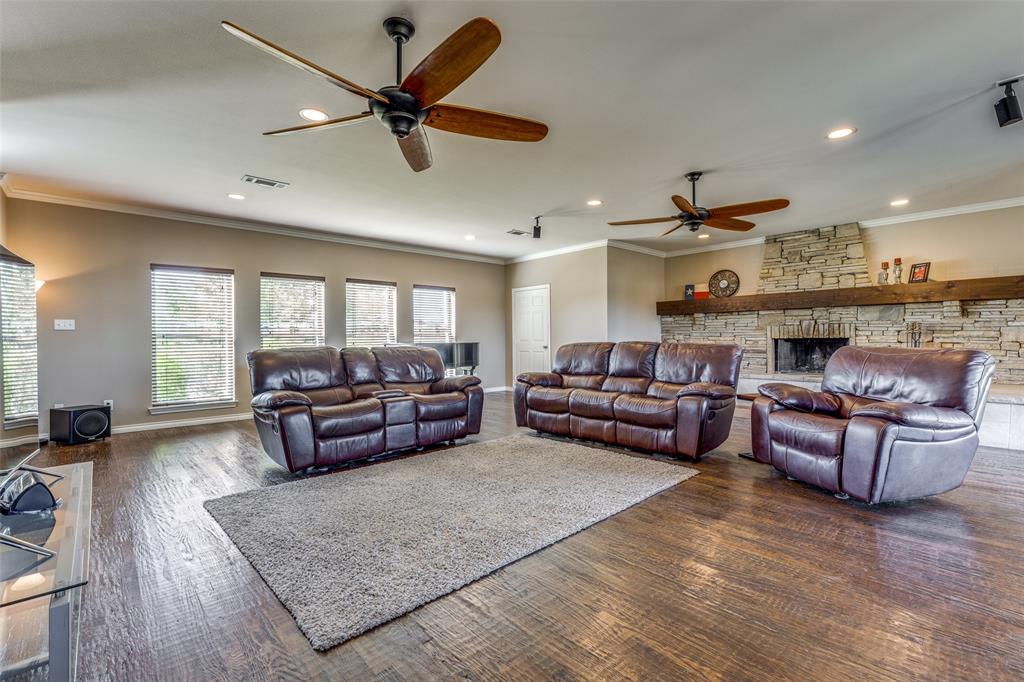 Lang C Searcy - Residential