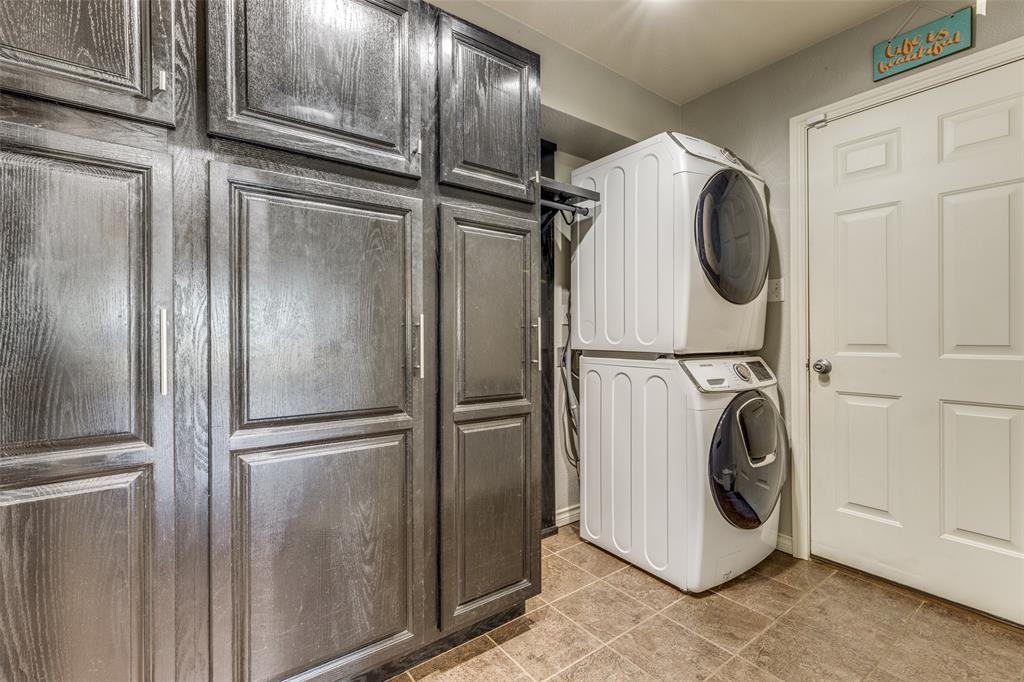 Lang C Searcy - Residential