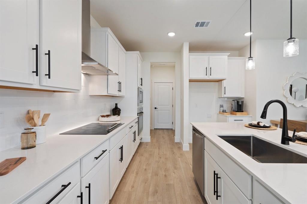 Lake Park Villas - Residential