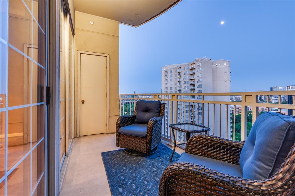 3225 Turtle Creek Boulevard 1429