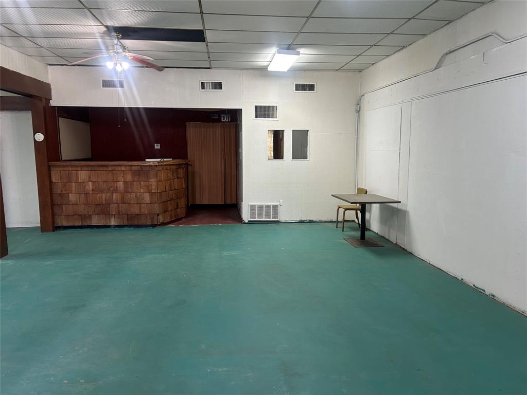 Renick - Commercial Lease