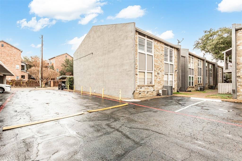 Arbor Court Condo - Residential