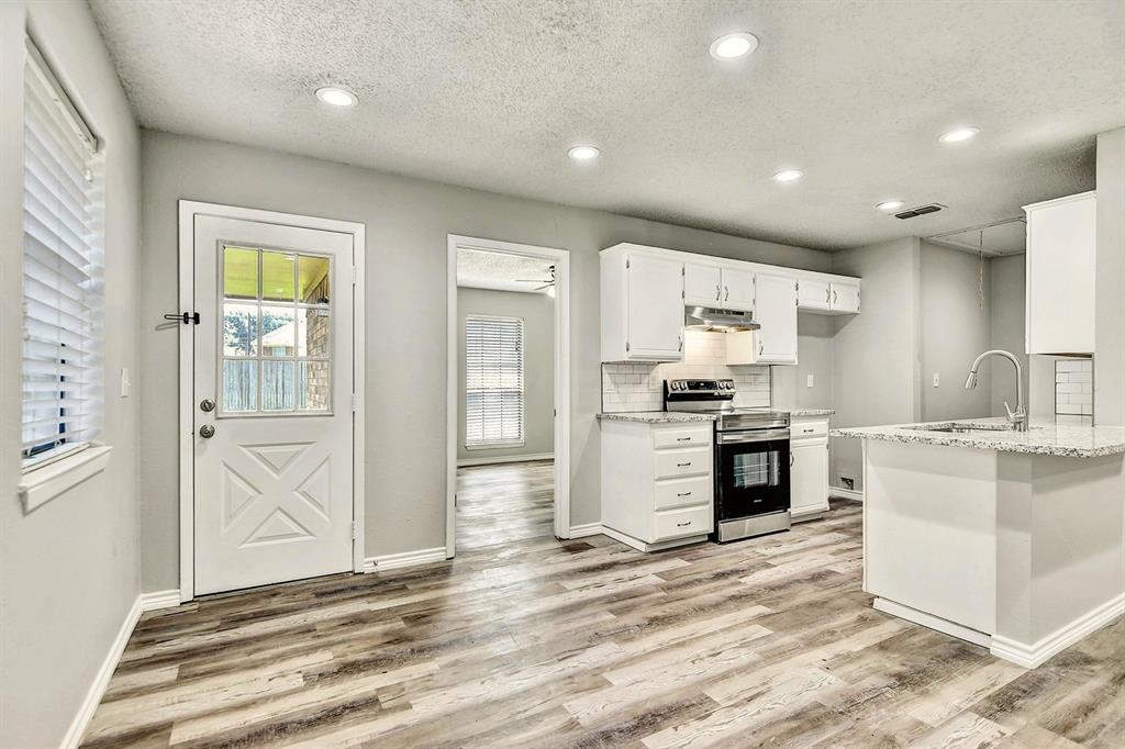 SOUTHERN HEIGHTS ADDN SEC 7 - Residential Lease