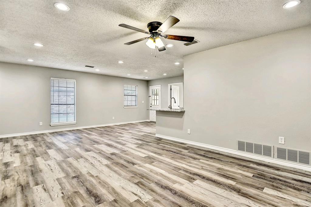 SOUTHERN HEIGHTS ADDN SEC 7 - Residential Lease