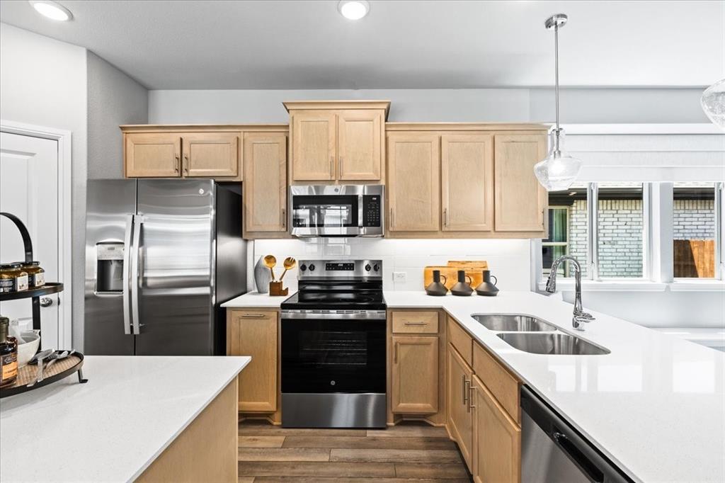 Elevon South - Residential