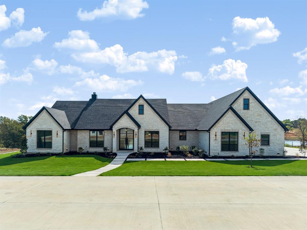 153 Red Bird Lane