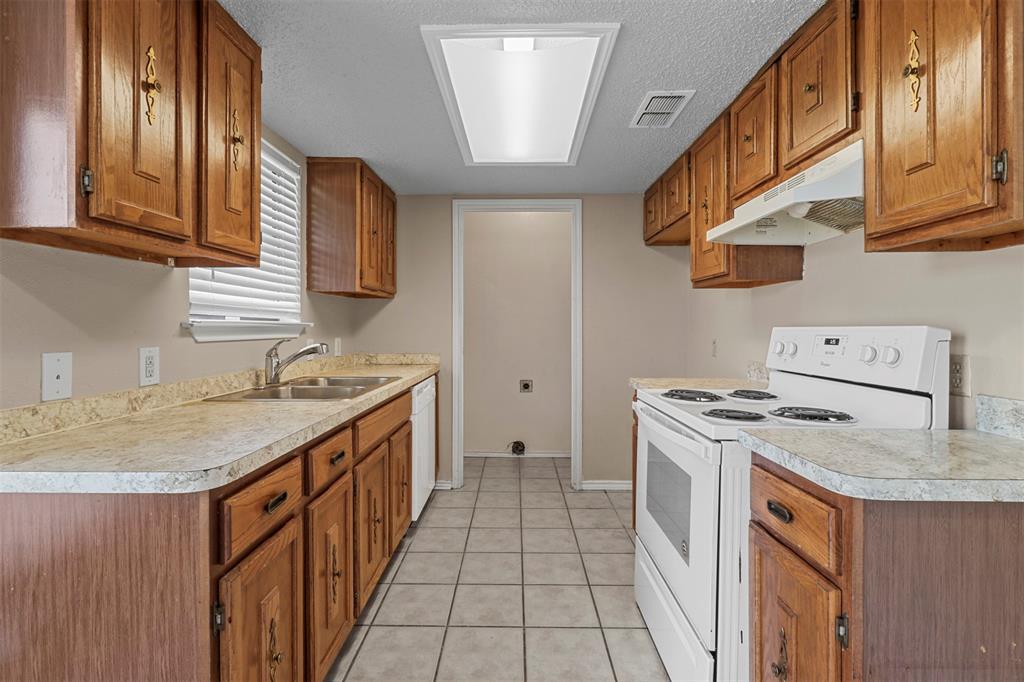 Mar-Lyn Add - Residential