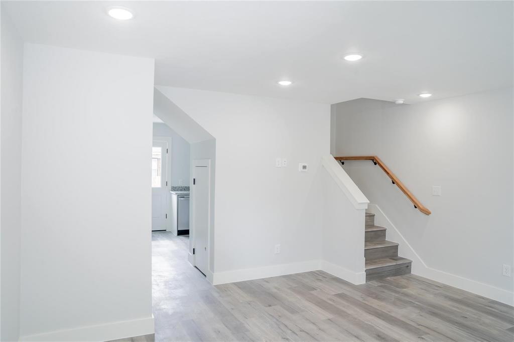 Footprint Residential Sixth Add - Residential Income
